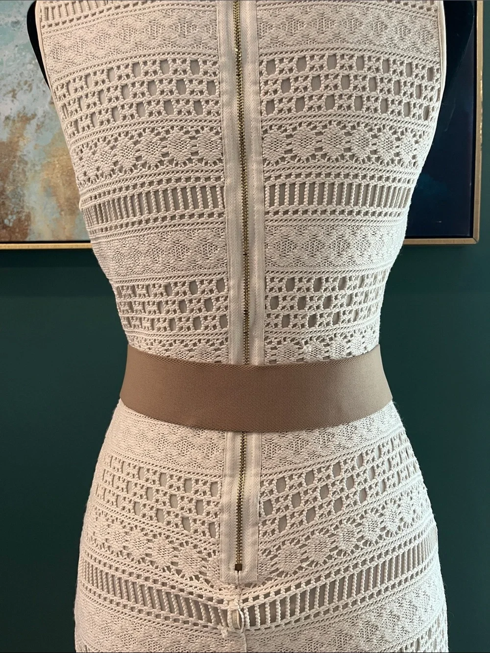 Vintage chic taupe